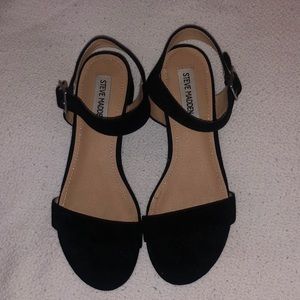 Steve Madden Cache Sandal - BLACK Suede